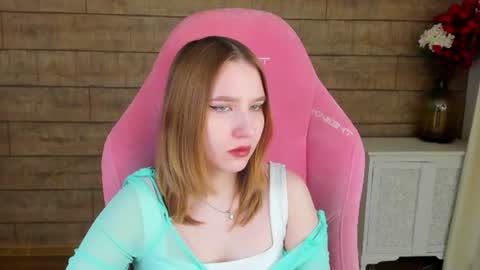 LiliLinn online show from 07/07/26, 05:10