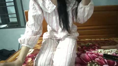 lililove88 online show from 11/07/25, 11:43