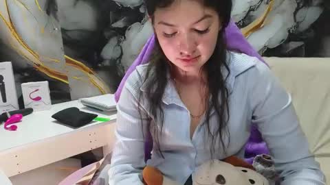 lilimini online show from 02/18/26, 08:16