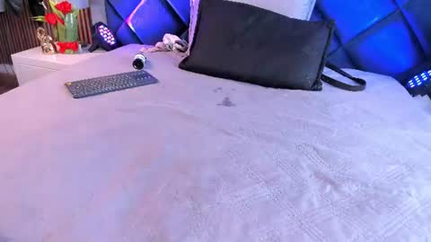 Snapshot of lilit_doll chatting on 06/21/26, 04:09 lilit online show from 06/21/26, 04:09
