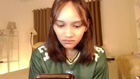 Chloe online show from 03/11/25, 06:32