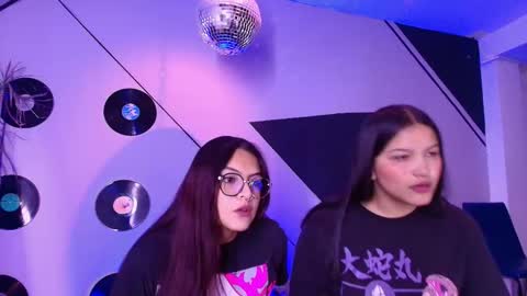 Lilith and Khloe  online show from 03/13/26, 11:17
