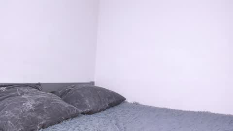 Snapshot of lilith_blond chatting on 12/14/24, 04:23 lilith_blond online show from 12/14/24, 04:23