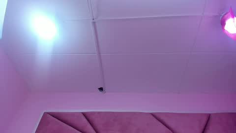 lilith cooper20 online show from 12/02/24, 01:14