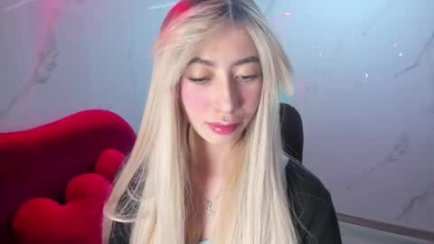 lilith cooper20 online show from 11/04/25, 10:31