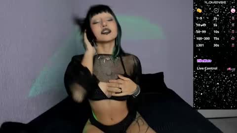 Snapshot of lilith_demon666 chatting on 05/15/26, 09:27 Lilith online show from 05/15/26, 09:27