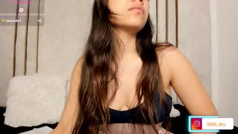 Snapshot of lilith_dry chatting on 09/15/25, 12:38 lilith_dry online show from 09/15/25, 12:38