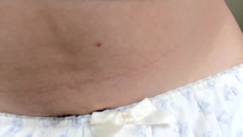 Snapshot of lilith_lutherlow chatting on 05/26/26, 01:18 lilith online show from 05/26/26, 01:18
