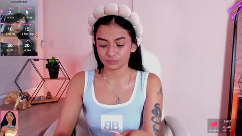 Lili petit  online show from 01/09/26, 01:36