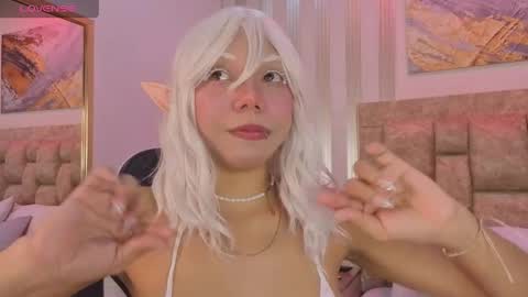 Lilith pink online show from 05/29/26, 04:10