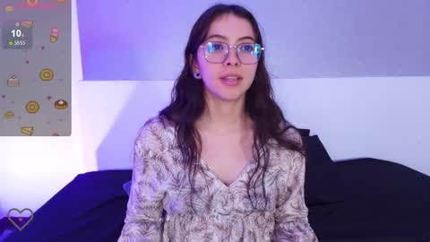 Lilith  online show from 11/07/25, 01:55