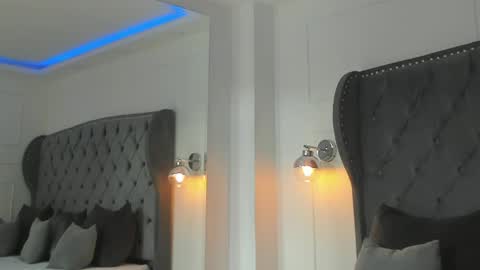 lilith_selene online show from 04/23/26, 09:17