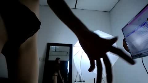 Lilith online show from 01/14/26, 06:35