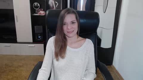 lilith small21 online show from 09/13/25, 09:09