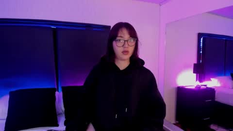 LilithBluum  online show from 04/10/26, 11:26