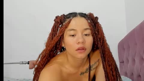 Snapshot of lilithintheeden chatting on 12/20/24, 09:21 Lilith online show from 12/20/24, 09:21