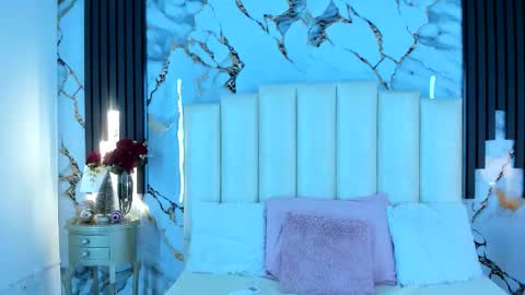 Lilith  online show from 12/23/25, 05:05