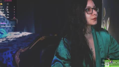Snapshot of lilithmystic01 chatting on 05/09/26, 01:16 lilithmystic01 online show from 05/09/26, 01:16