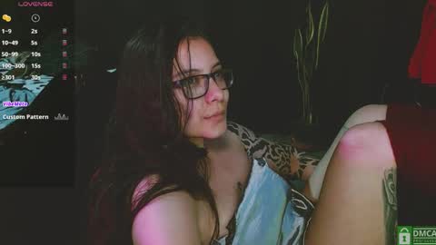Snapshot of lilithmystic01 chatting on 05/15/26, 10:22 lilithmystic01 online show from 05/15/26, 10:22