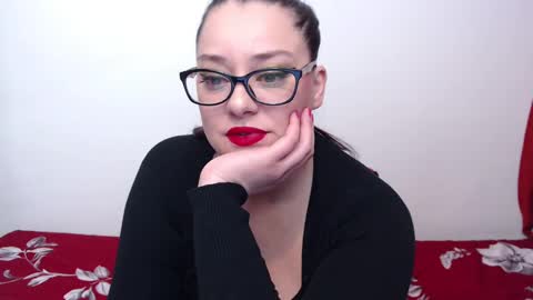 Snapshot of lilithserendipity chatting on 01/05/25, 06:02 LILITHSERENDIPITY online show from 01/05/25, 06:02