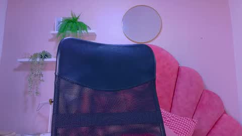 lilithsmith__ online show from 02/20/26, 11:32