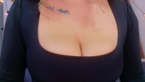 lilithsmith__ online show from 02/24/26, 11:41