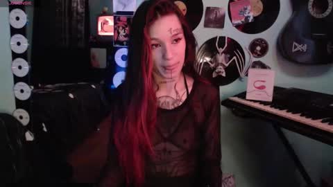 Snapshot of lilithword chatting on 09/23/25, 03:04 Call me Lilith online show from 09/23/25, 03:04