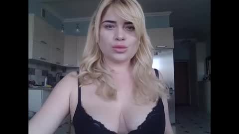 Snapshot of liliya133244 chatting on 04/05/26, 08:44 liliya133244 online show from 04/05/26, 08:44