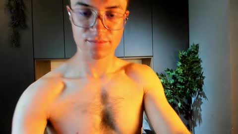 Lil James online show from 03/23/26, 08:02