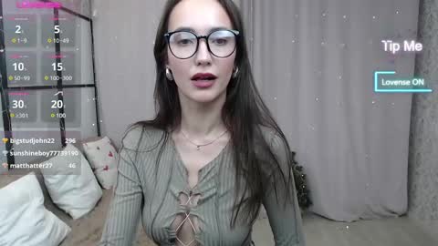 Lillian online show from 01/23/25, 01:56