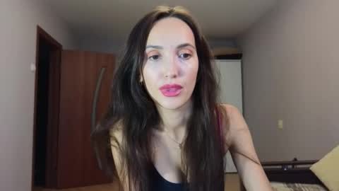 Lillian online show from 10/18/25, 12:17