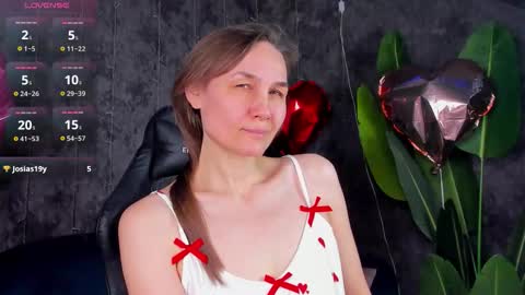 lillian_white1 online show from 03/07/26, 01:13
