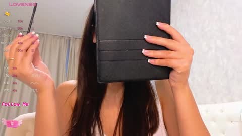 Snapshot of lilliasweety chatting on 01/16/25, 02:41 Lara Angel online show from 01/16/25, 02:41