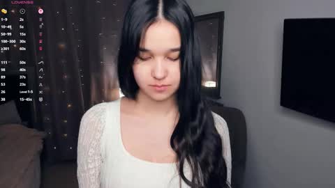 Celina Lillie online show from 01/19/26, 07:34