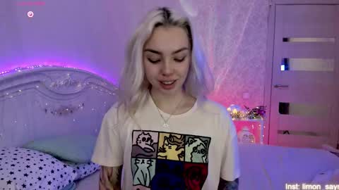 LilliMoore online show from 09/13/25, 11:48