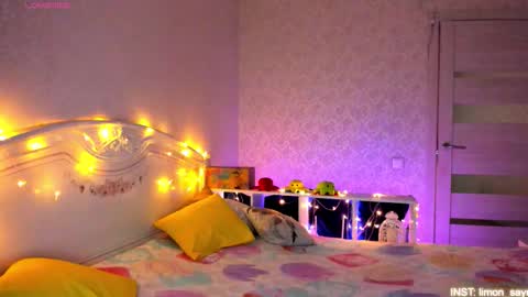 LilliMoore online show from 03/09/26, 11:31