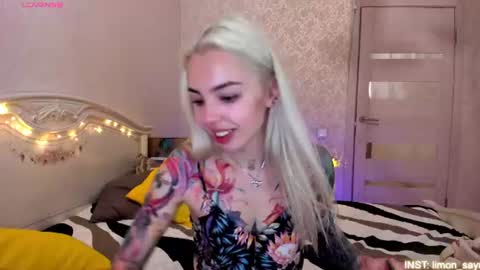 LilliMoore online show from 06/29/26, 04:08