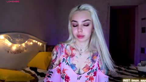 LilliMoore online show from 07/07/26, 10:58