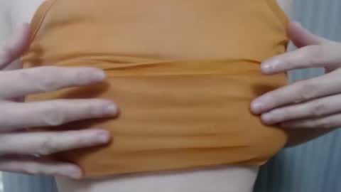 Snapshot of lillkit chatting on 12/01/24, 11:47 Lilu online show from 12/01/24, 11:47