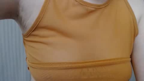 Snapshot of lillkit chatting on 12/13/24, 11:39 Lilu online show from 12/13/24, 11:39