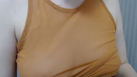 Snapshot of lillkit chatting on 12/24/24, 11:22 Lilu online show from 12/24/24, 11:22