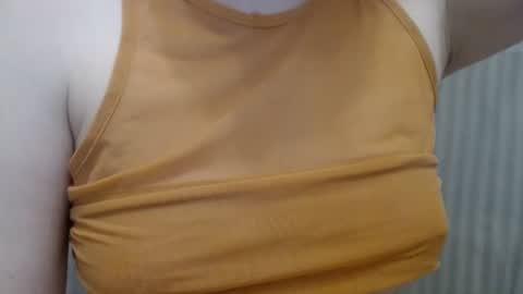 Snapshot of lillkit chatting on 02/24/25, 12:30 Lilu online show from 02/24/25, 12:30