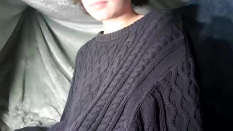 Snapshot of lilly49547 chatting on 12/12/24, 09:26 Lilly online show from 12/12/24, 09:26