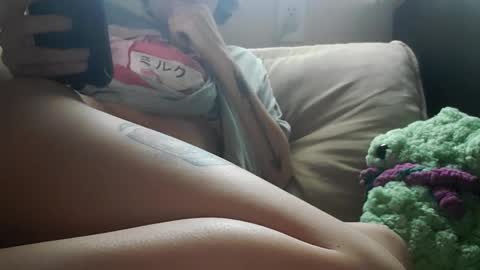 Snapshot of lilly49547 chatting on 12/26/24, 04:47 Lilly online show from 12/26/24, 04:47