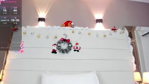 Lizeth follow me in my igimlilycute 3 online show from 12/20/24, 10:16