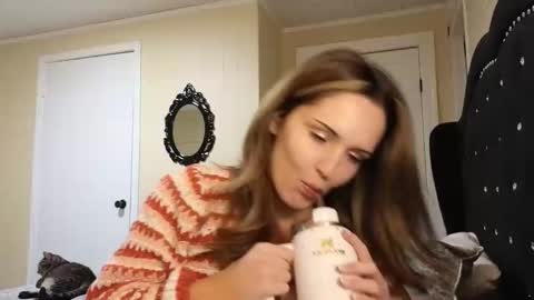 lilly_adams88 online show from 02/26/26, 12:09