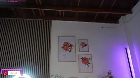 Sofia online show from 03/25/26, 01:28