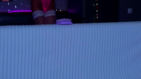 Snapshot of lilly_lux chatting on 05/20/26, 12:55 lilly_lux online show from 05/20/26, 12:55