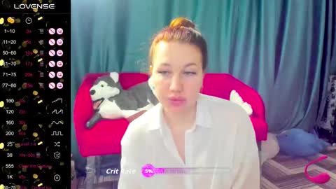 Snapshot of lillylover_ chatting on 10/14/25, 12:44 lillylover_ online show from 10/14/25, 12:44