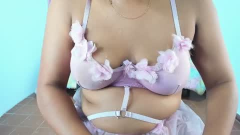 lillyy16 online show from 07/20/26, 11:23
